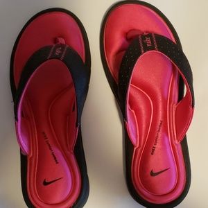 Nike sandals